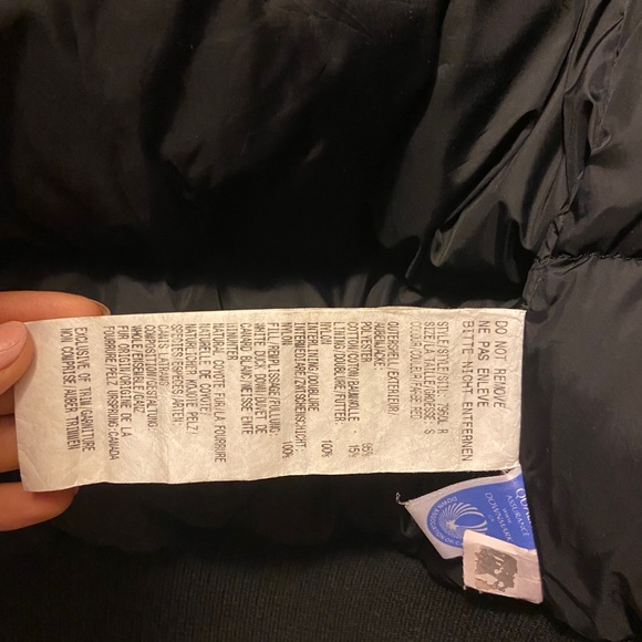 Red Canada Goose Chilliwack Bomber - Picture 9 of 10